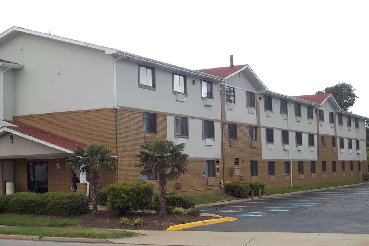 Spark By Hilton Norfolk Exterior foto