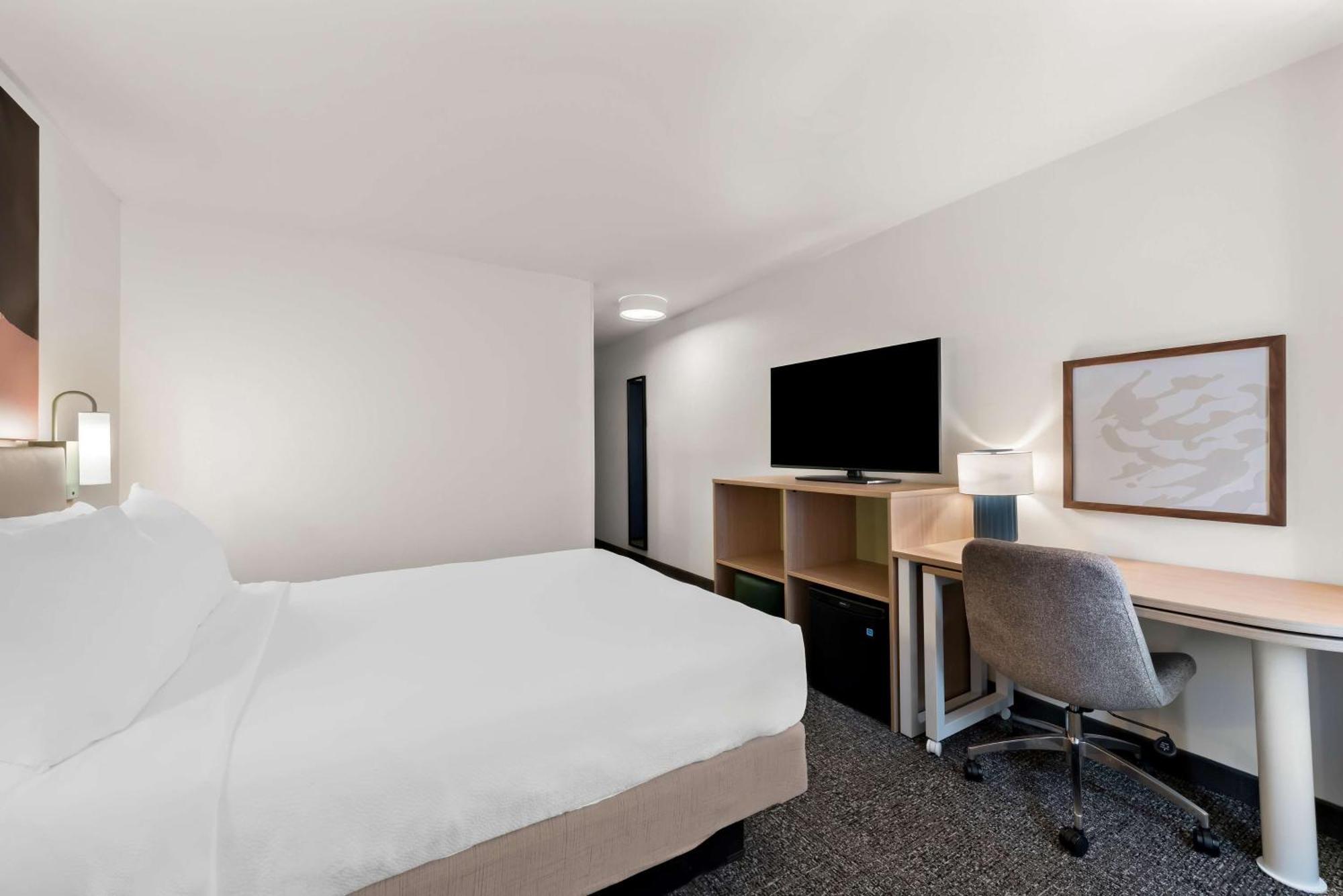 Spark By Hilton Norfolk Exterior foto
